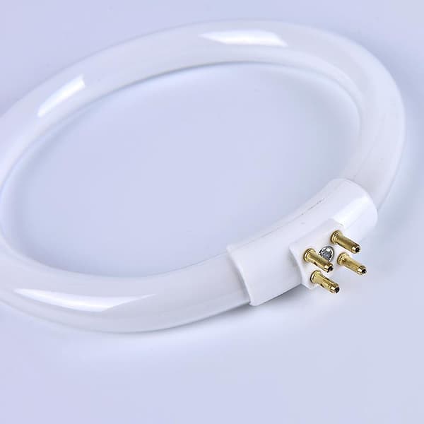 11W T4 rund ringformad lysrörslampa med 4 stift, vit, 1 st White 1 Pcs