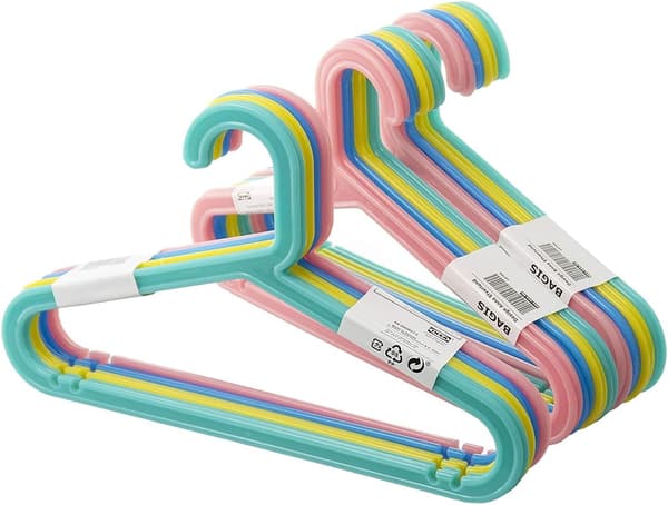 Ikea - Set med 16 barnhängare, pastellfärger