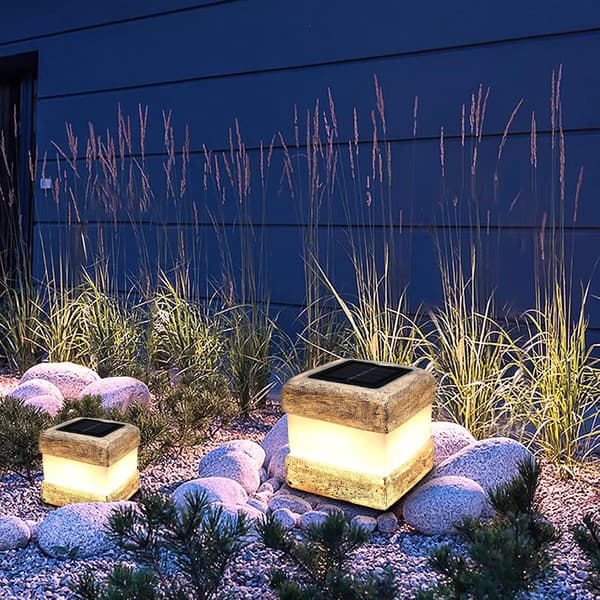 1-pack Solar Lighting for Outdoor - Solar Powered Landscape Lighting