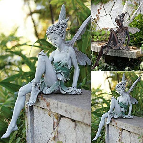 1 stk frittstående sittende fe-statue blomst