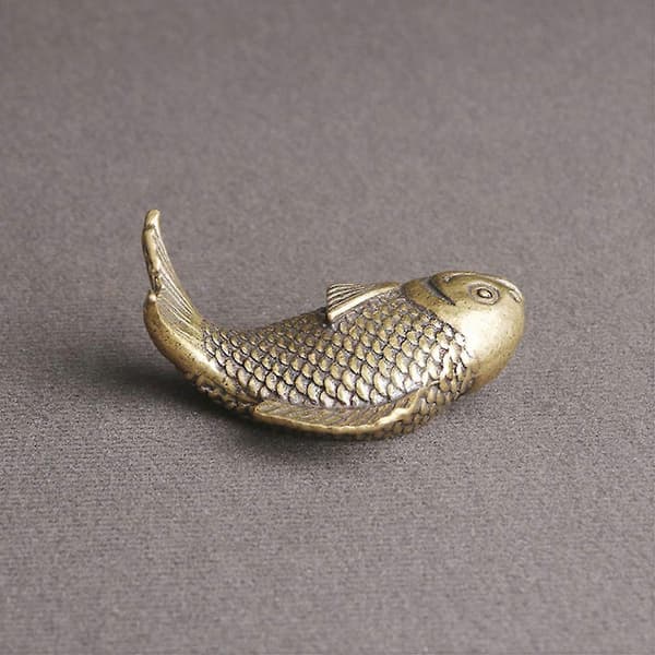 Messingfiskfigur for dekorasjon med retrodesign, liten dyrepapirvekt