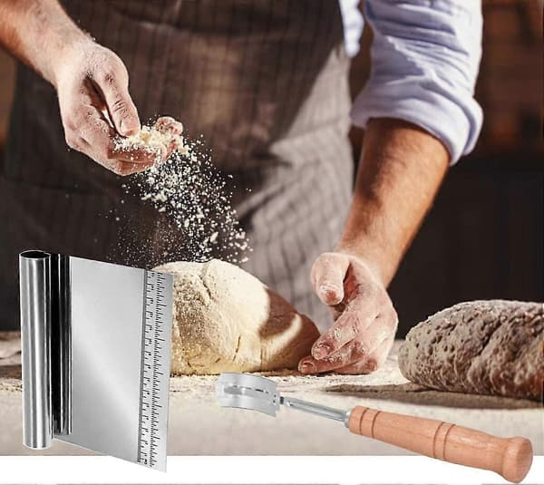 Bread Blade and Cutting Tool - Baker's Cutter with 5 Stainless Steel Blades, Includes Dough Scraper, Razor Blades for Bread Baking