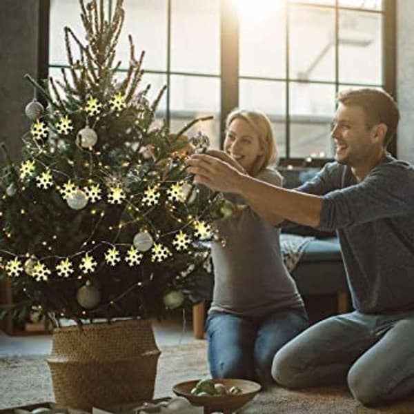 Christmas Snowflake String Lights Battery Operated KLB