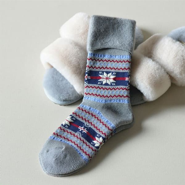 Women's Wool Hiking Socks, Warm Thick Winter Boot Socks, Grey KLB