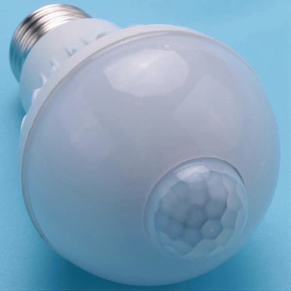 3X E27 LED-lampe med bevegelsessensor, LED PIR Bevegelsessensorlampe Globepære, 5W