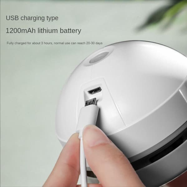 Multifunctional Mini Vacuum Cleaner USB Keyboard Desk Sweeper Desktop with Cleaning Brush Portable Handheld Cleaning Machine