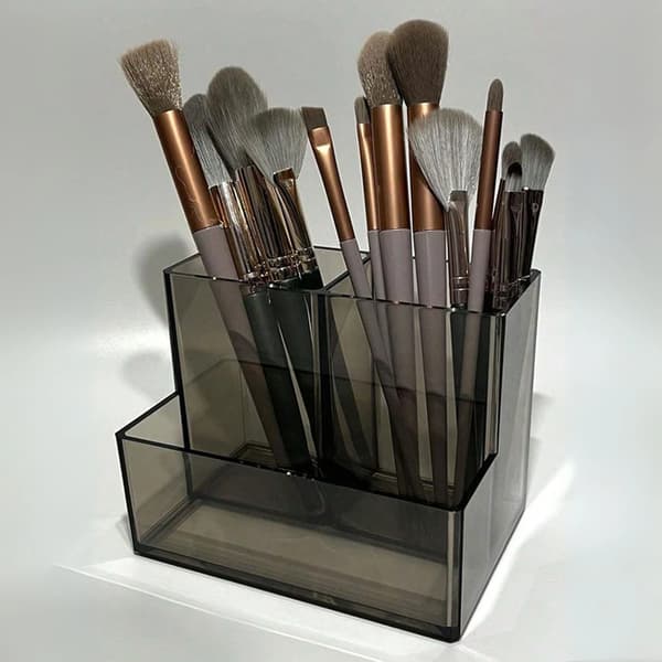 Penholder med tre rum, enkel og stilren multifunktionel transparent akrylboks. Translucent grå Translucent gray