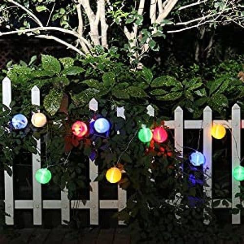 Pakke med 30 farverige LED-lanterner/lygter til have, julefest