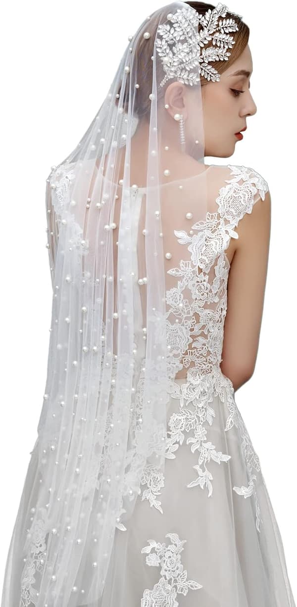 Wedding Veil with Comb, White Pearls, Wedding Decoration