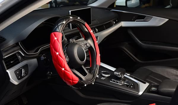 Diamond Soft Leather Steering Wheel Cover with Bling Bling Crystals