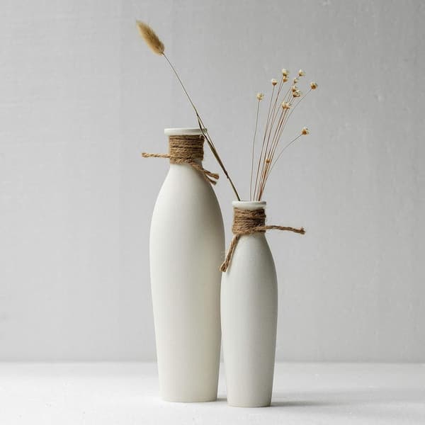 Keramisk vas i 2-pack - modern inredning i vitt