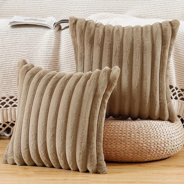 Decorative Pillowcase Set - Fluffy Plush - 2 Pieces - Brown - 45x45 cm - High Quality
