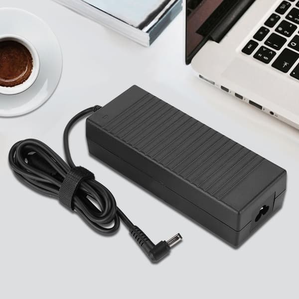 120W 12V10A 5.5*2.5/2.1MM Interface Universal Strømadapter 100-240V (AU-stik)