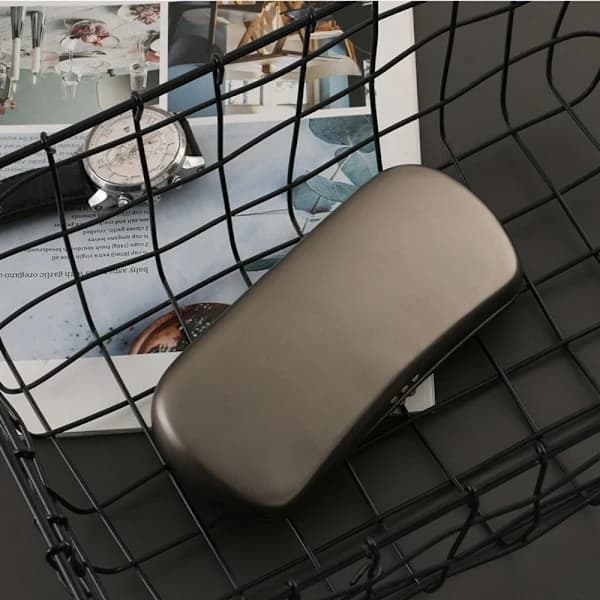 Glasögonfodral CASE SILVER STORT SILVER large silver