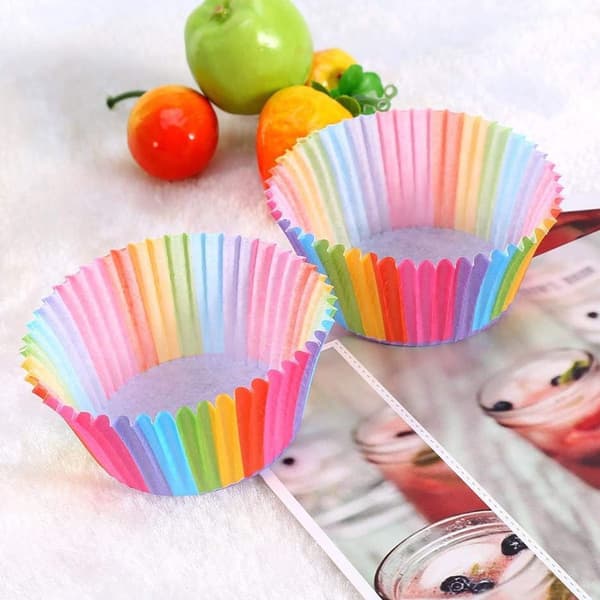 Muffinsforme, 100 stk. regnbuefarvede standard bageforme til muffins