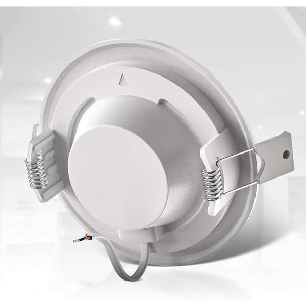 Sett med 3 spesielle innfelte spotlights for baderom IP44, sprutsikre, ultratynne