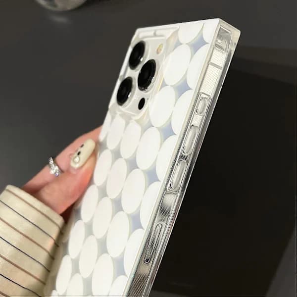 Matt etui med laserprikker til iPhone 15 Pro, TPU-telefondeksel