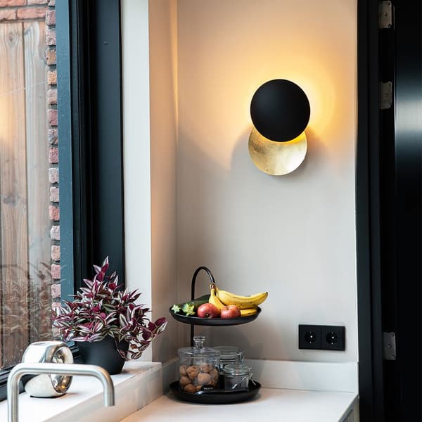 Qazqa - Modern black and gold wall lamp - Organic design - G9 socket - Depth 9.7 cm - Diameter 20 cm - Dimmable