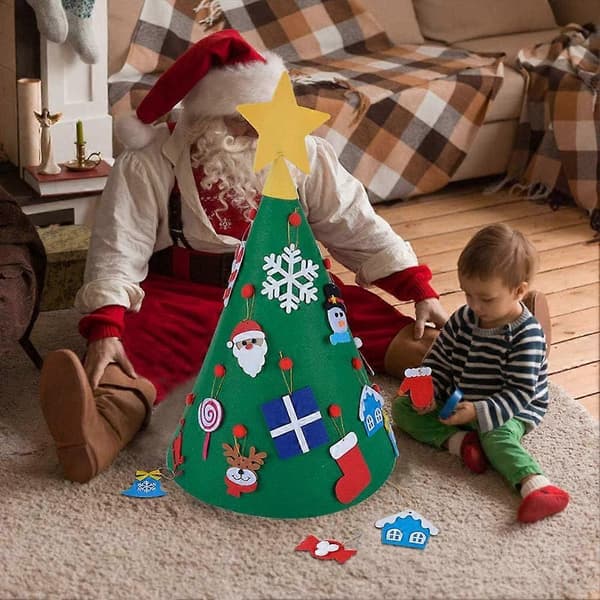 Litet DIY-julgran i filt - 17 prydnader, väggdekor för barn