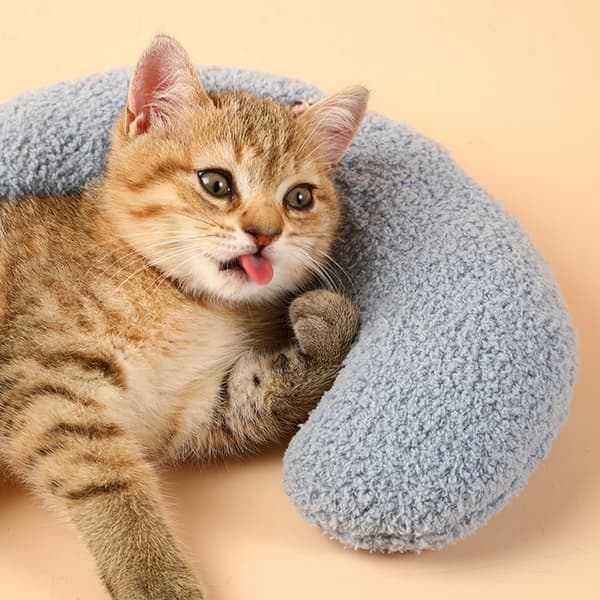 Cat Pillow Soft Comfortable U-shaped Pillow Neck Pillow Body Pillow for Cats Small Pets Blue