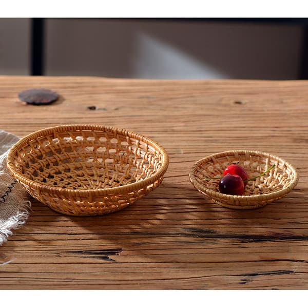 Fruit Basket Bread Basket Compartment Storage Basket Rattan Woven Fruit Basket Bread Serving Basket Round Shallow Basket