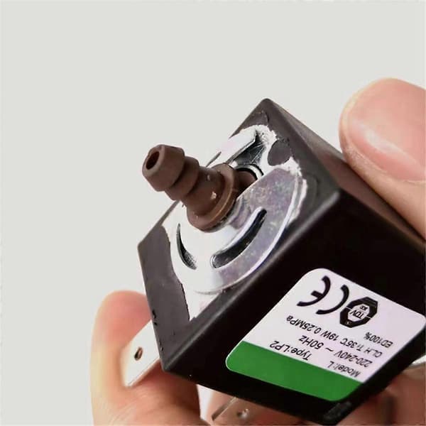 220V 19W Elektromagnetisk Pumpe til Dampmoppe Dampstrygejern Erstatning for CEME E15 19W Selvansugende