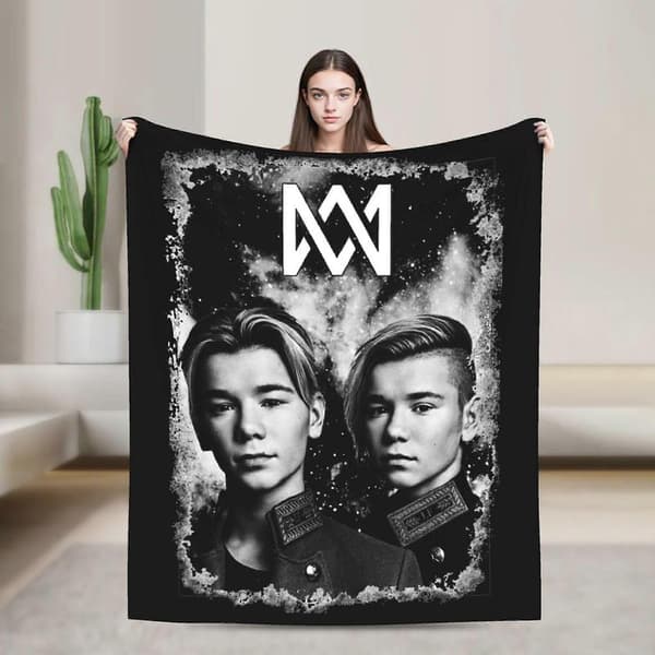 Marcus og Martinus Teppe Mykt og Lett Teppe for Sofa og Seng (TE430) (D) 125X100CM