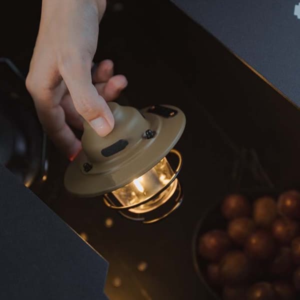 Tallkotte campinglampe, grønn, LED, 9,3 x 10,4 cm, USB-lading
