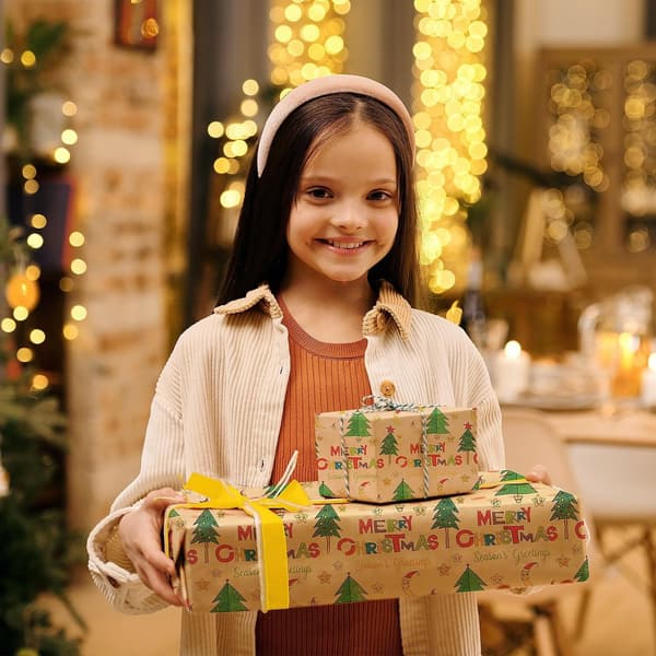 Presentpapper - Julpresentpapper - Julklappspapper - Presentpapper med figurer - 43 x 300cm - 1 Rulle