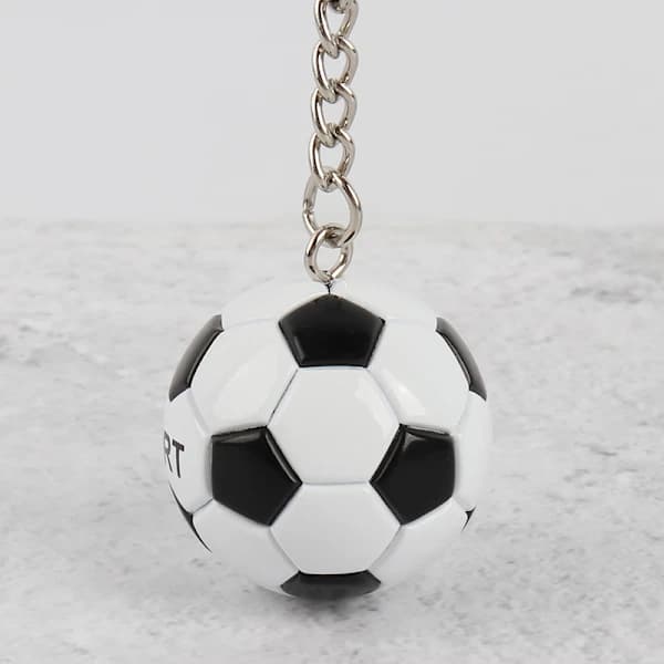 Fodboldnøgleringe, sæt med 10, PVC-metal, festgave til drenge, børnefødselsdag, fodboldtema, sort hvid