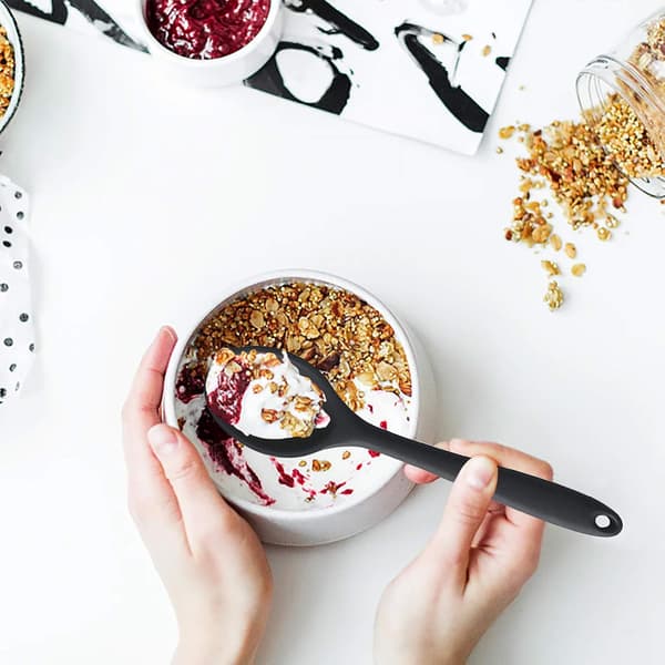 2 osaa tarjoilulusikka, silikonilusikka keittiöön, silikonilusikka sekoittamiseen