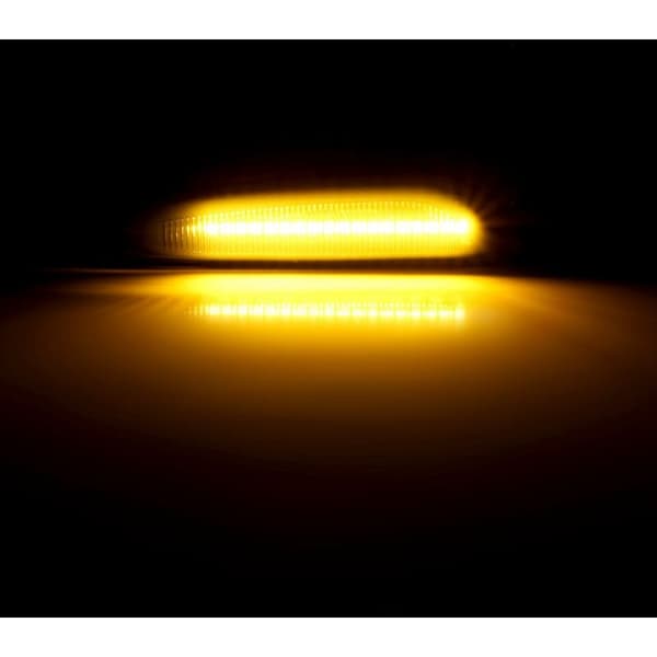 2 kpl savustettuja dynaamisia LED-vilkkuja kelluvalla vilkulla MW E46 E90 E91 E92 E93 E60 -malleihin