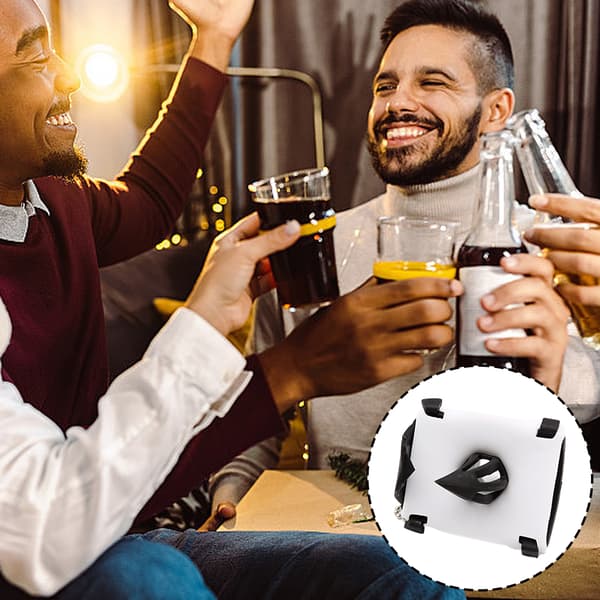 Creativity Keychain Beer Can Opener High-efficiency Dual-purpose Bottle Opener for Kitchen White White