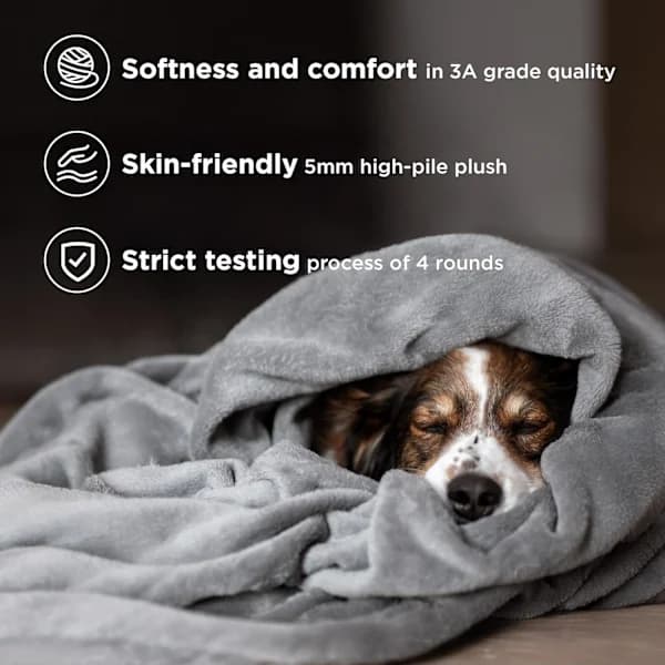 Fleece tæppe til sofa - Bløde, hyggelige og fluffy tæpper til seng, varme enkelttæpper til voksne, sølvgrå