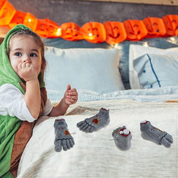 Halloween Optrækkelig Legetøjsdukke med Kædegang, Grå Urværksfigur til Børn og Samlere