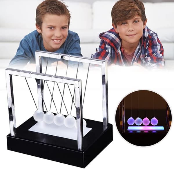 Newtons Pendul LED Lysende Svingbold Videnskab Skrivebord Kontor Boligindretning [Ho]