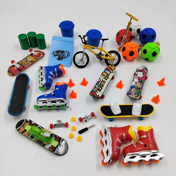 Adventskalender, Finger Skateboard Blind Box, Mini Finger Lekset -a