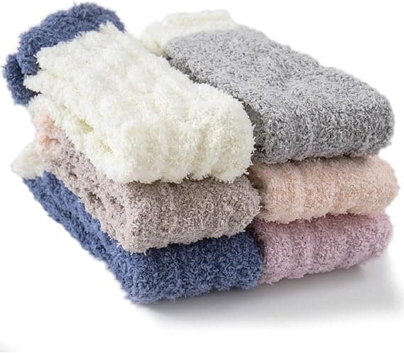 Fuzzy Sokker Bløde Hyggelige Fluffy Hjemmesko Vinter Varme Plysstrømper Julestrømper Fyldegaver Gaver til Kvinder