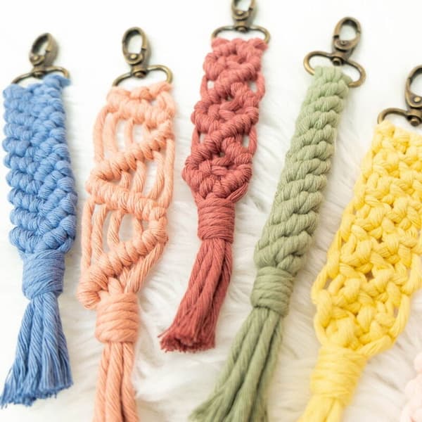 10 stk Mini Makrame Nøgleringe Boho Makrame Taske Charms Håndværk Tilbehør til Bilnøgle Håndtaske Telefon Tilbehør