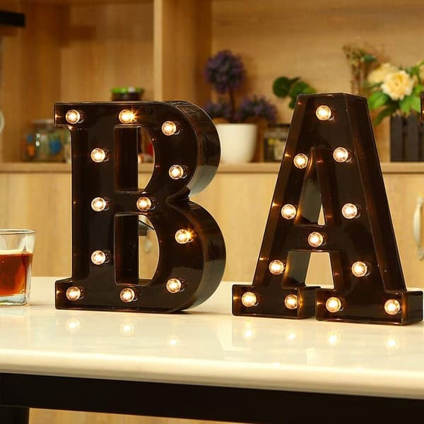 Nyligt LED-bogstaver Tal Lys Sort Dekorativ Marquee-lamper til Begivenheder Bryllup Fest Fødselsdag Bar B