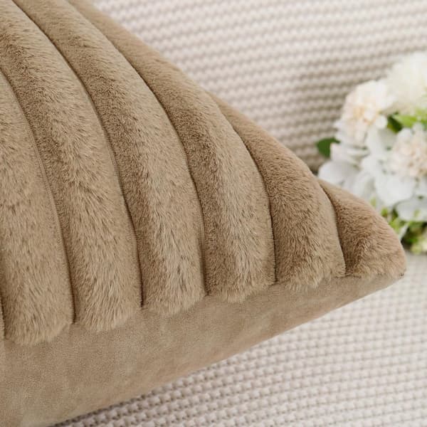 Decorative Pillowcase Set - Fluffy Plush - 2 Pieces - Brown - 45x45 cm - High Quality