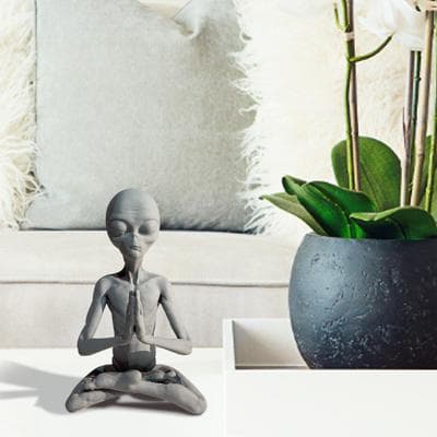1 stk Mediterende Alien Harpiks Ornament UFO Innendørs Utendørs Dekor