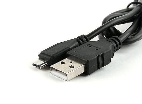 USB-latauskaapeli Accu Chek Instant Charger Lead -laitteelle