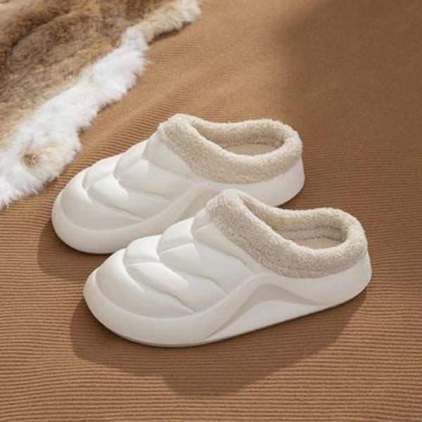 Women's Slippers with Lined Sole, Fluffy and Warm