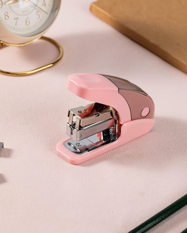 Smidig Mini Stiftemaskinsett, 20 Ark Kapasitet, Integrert Stiftfjerner
