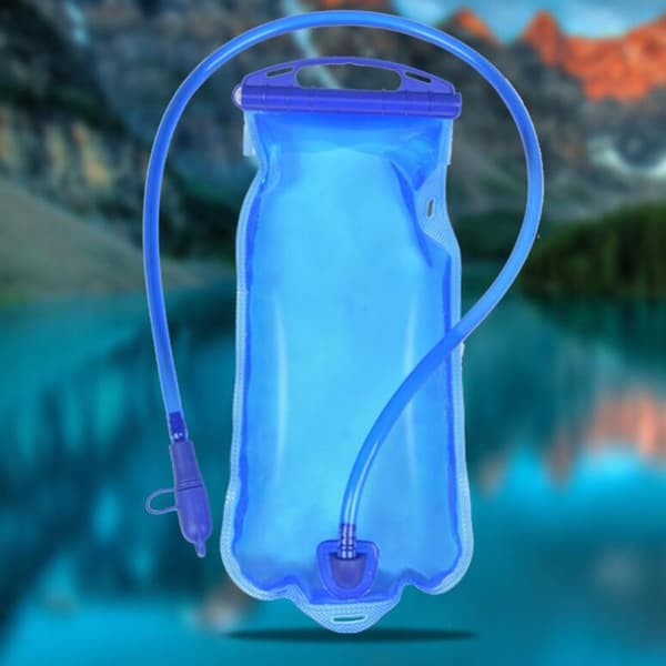 2L Hydreringssekk med biteventil, lekkasjesikker vannbeholder