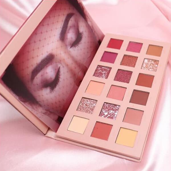 18 Color Eyeshadow Palette Makeup Pearlescent Metallic Eyeshadow Palette Makeup Accessories