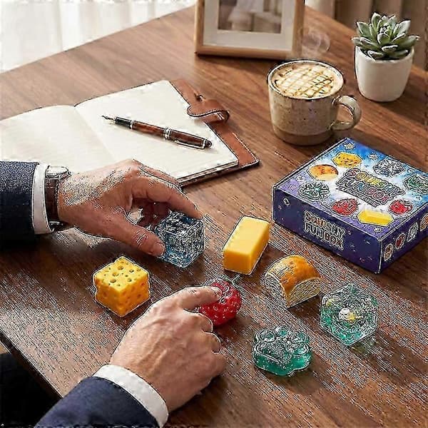8 stk. sæt Squishy Box Bløde Langsomt Stigende Klemme Fidget Legetøj