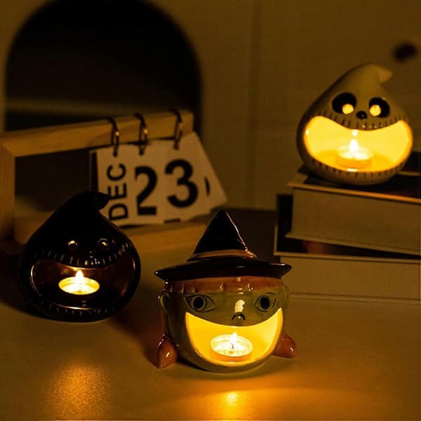Halloween-lysestaker med festlig gresskardesign for borddekorasjon inne og ute