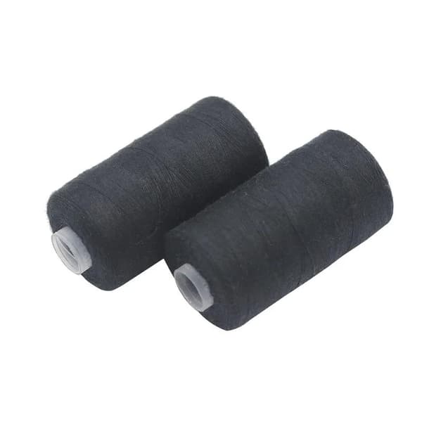 2-pak 500m sytråd i polyester, stærk og holdbar, sort og hvid, til hånd- og symaskiner